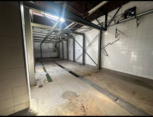 2,000M² WAREHOUSE FOR SALE IN FOUNDERS VIEW